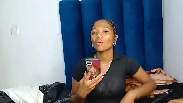 ForeverSexy  online show from April 2026 05:41:01 PM