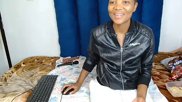 ForeverSexy  online show from February 2026 07:09:01 AM