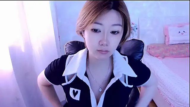 Snapshot of zhuzhu-66 chatting on June 2026 07:59:01 AM zhuzhu-66 online show from June 2026 07:59:01 AM