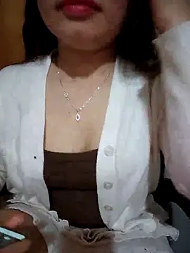 aki zz69 online show from February 2026 03:12:02 PM