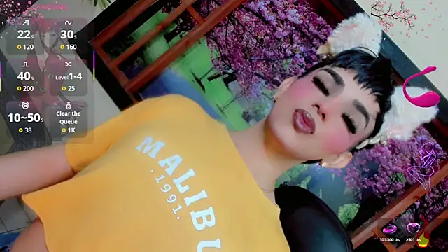 Maddye Fox online show from April 2026 07:20:01 PM