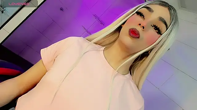 Snapshot of Maddye_Fox chatting on July 2026 03:29:01 AM Maddye Fox online show from July 2026 03:29:01 AM