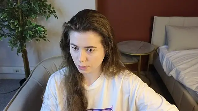 LovingWhisperr online show from March 2026 01:07:01 AM