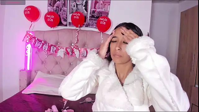 Snapshot of liittle__baby chatting on February 2026 11:34:01 AM liittle baby online show from February 2026 11:34:01 AM