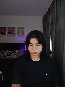 Snapshot of Daniellesins1 chatting on February 2026 12:22:02 PM Daniellesins1 online show from February 2026 12:22:02 PM