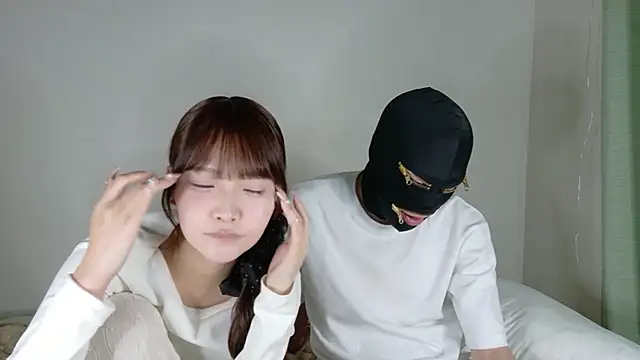 freeterRyo online show from March 2026 12:06:01 PM