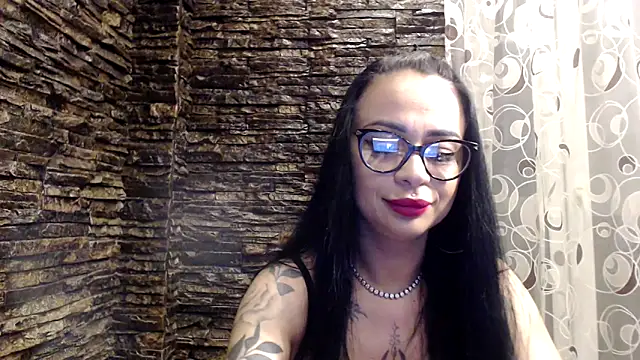 BrianaBloom online show from May 2026 06:47:01 PM