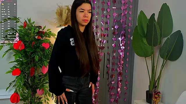 DeloresOkoren online show from February 2026 07:03:01 PM