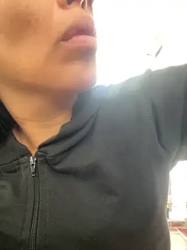 Emma Sanz   online show from March 2026 12:46:02 PM