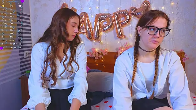 MelanieTwice online show from February 2026 12:47:02 PM