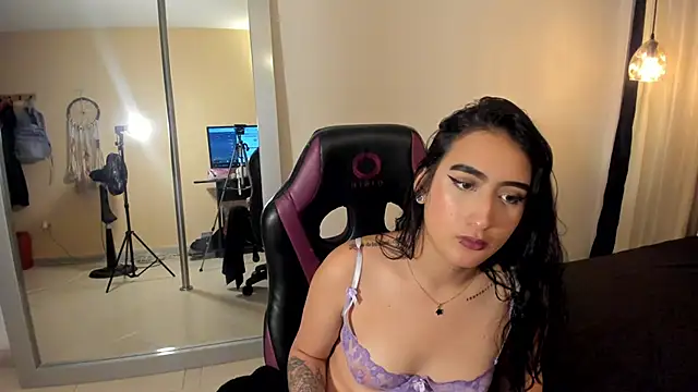 Demon lala online show from April 2026 12:53:02 PM