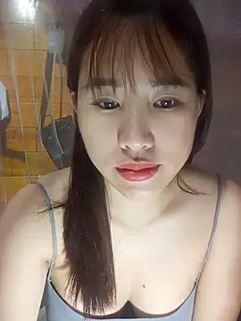 Snapshot of Yui-Ch1682 chatting on February 2026 03:52:02 AM Yui-Ch1682 online show from February 2026 03:52:02 AM