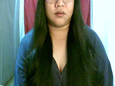 strip berry online show from February 2026 02:13:02 PM