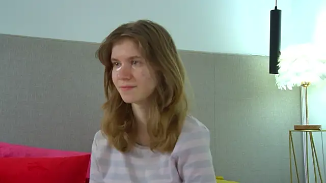 MilaMaelis online show from March 2026 06:25:01 AM