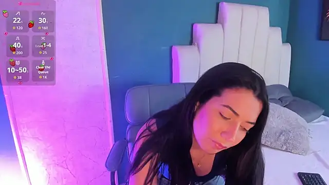 Adrienne   online show from March 2026 08:32:02 PM