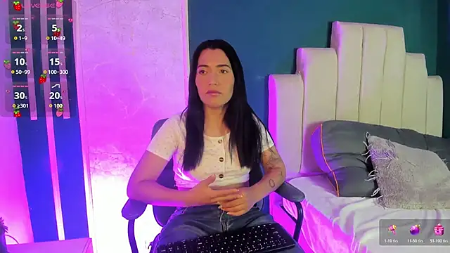 Adrienne   online show from March 2026 09:16:02 PM