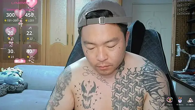 fxckuno online show from April 2026 09:38:01 AM