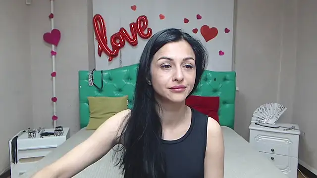 EvaClarkk online show from April 2026 05:25:01 AM