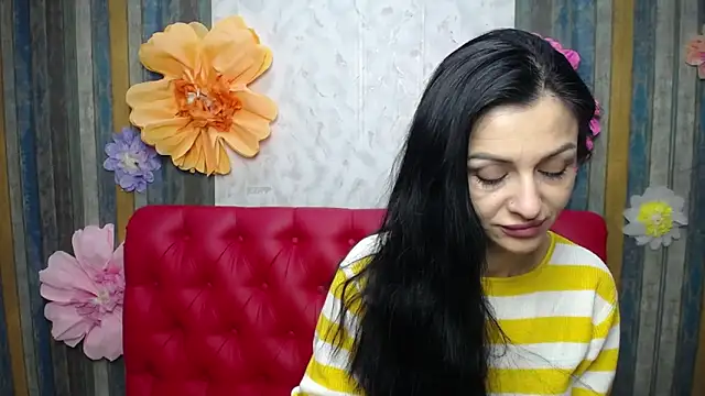 EvaClarkk online show from April 2026 05:24:01 AM