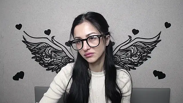 EvaClarkk online show from May 2026 05:48:01 AM