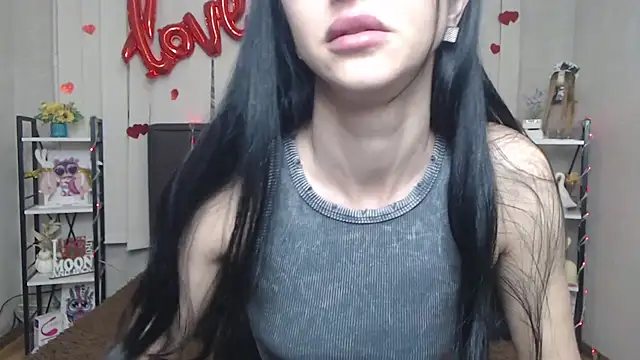 EvaClarkk online show from May 2026 05:45:01 AM