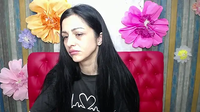EvaClarkk online show from May 2026 08:00:01 AM