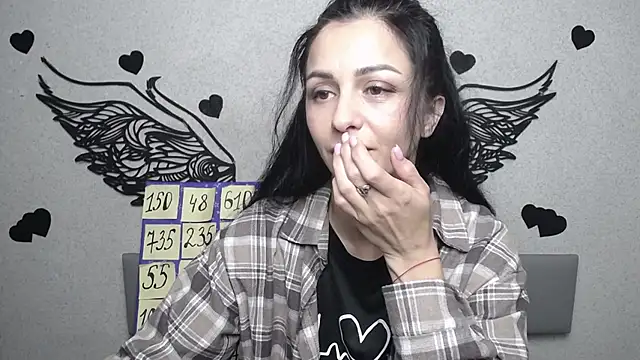EvaClarkk online show from June 2026 05:07:02 AM