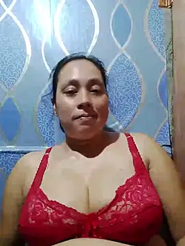 Snapshot of May_Bombs chatting on April 2026 08:17:02 AM May Bombs online show from April 2026 08:17:02 AM