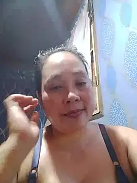 Snapshot of May_Bombs chatting on July 2026 08:43:02 AM May Bombs online show from July 2026 08:43:02 AM