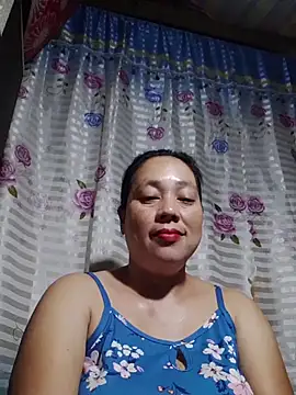 Snapshot of May_Bombs chatting on March 2026 08:04:01 PM May Bombs online show from March 2026 08:04:01 PM