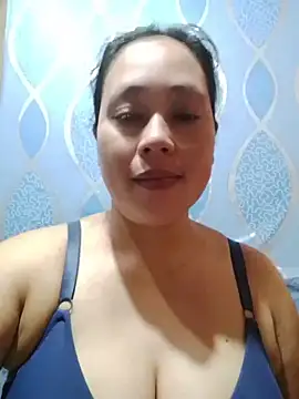 Snapshot of May_Bombs chatting on April 2026 11:19:03 PM May Bombs online show from April 2026 11:19:03 PM