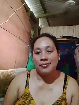 Snapshot of May_Bombs chatting on March 2026 08:58:01 AM May Bombs online show from March 2026 08:58:01 AM