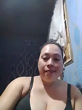 Snapshot of May_Bombs chatting on July 2026 08:15:01 AM May Bombs online show from July 2026 08:15:01 AM
