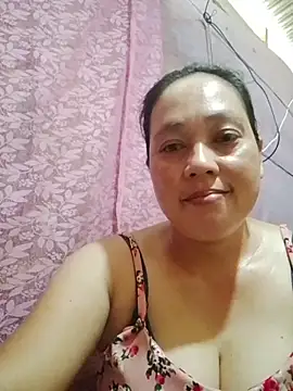 Snapshot of May_Bombs chatting on March 2026 07:33:02 AM May Bombs online show from March 2026 07:33:02 AM