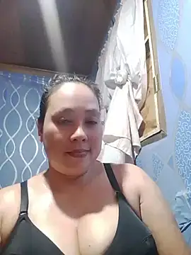 Snapshot of May_Bombs chatting on June 2026 04:21:02 AM May Bombs online show from June 2026 04:21:02 AM
