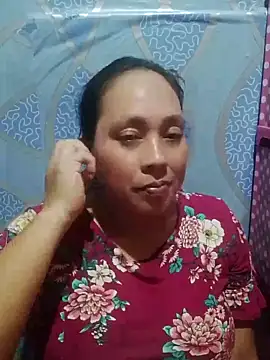 Snapshot of May_Bombs chatting on April 2026 12:51:01 PM May Bombs online show from April 2026 12:51:01 PM