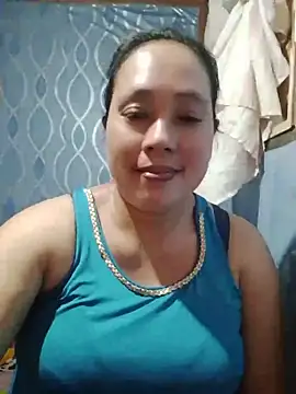 Snapshot of May_Bombs chatting on April 2026 10:41:02 AM May Bombs online show from April 2026 10:41:02 AM