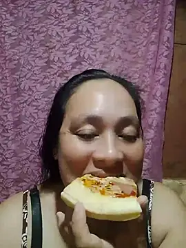 Snapshot of May_Bombs chatting on March 2026 11:08:01 AM May Bombs online show from March 2026 11:08:01 AM