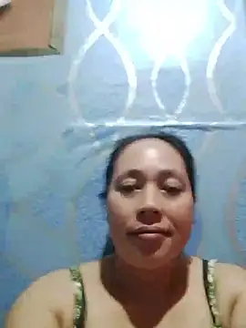 Snapshot of May_Bombs chatting on April 2026 10:16:01 PM May Bombs online show from April 2026 10:16:01 PM