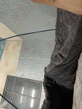 Miu Xinh online show from March 2026 04:33:01 PM