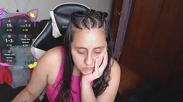MeliisaRobers online show from May 2026 02:26:01 PM