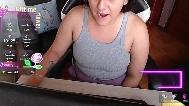 MeliisaRobers online show from April 2026 10:16:02 PM