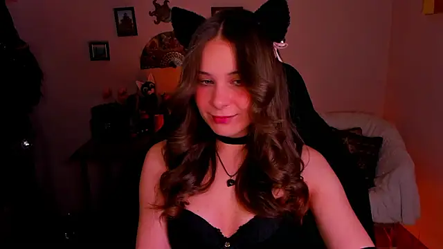 LanaLovely online show from May 2026 06:33:02 AM