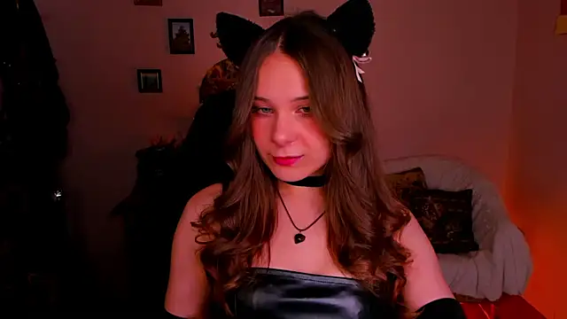 LanaLovely online show from May 2026 06:32:01 AM