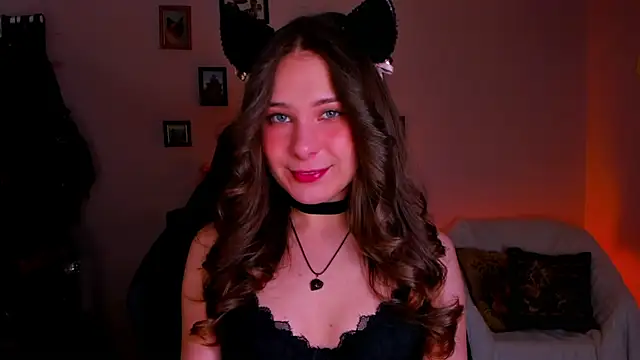 LanaLovely online show from May 2026 06:17:02 AM