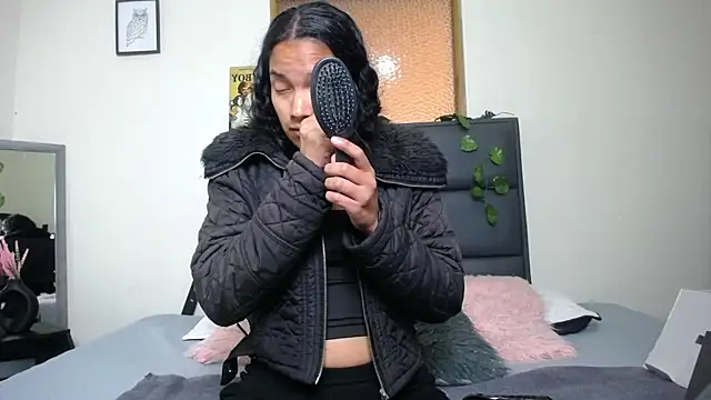 Julieta Parker online show from March 2026 11:29:01 PM