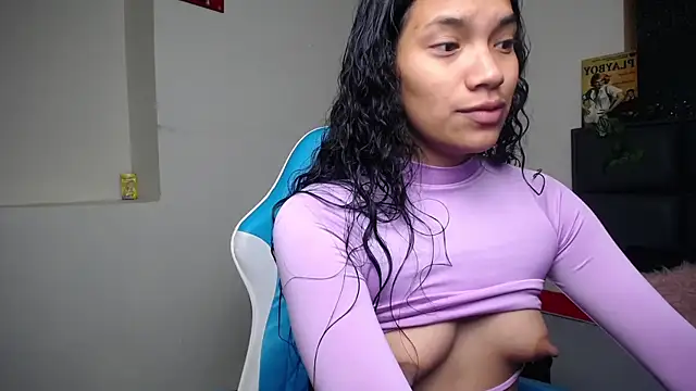 Julieta Parker online show from April 2026 02:07:01 AM