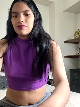 Snapshot of Julieta_Parker chatting on February 2026 05:02:02 PM Julieta Parker online show from February 2026 05:02:02 PM