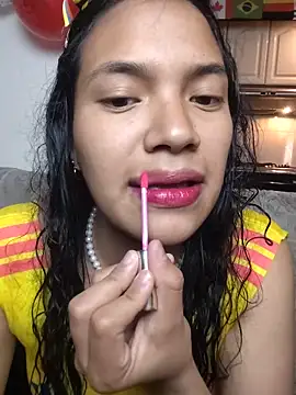 Julieta Parker online show from June 2026 01:47:01 AM
