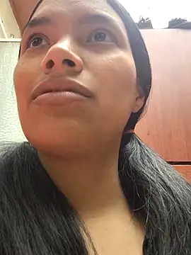 Snapshot of Julieta_Parker chatting on February 2026 06:30:01 PM Julieta Parker online show from February 2026 06:30:01 PM